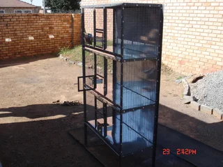 BIRD BREEDING CAGES for SELECTED BIRD BREEDING
