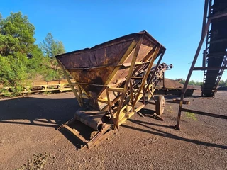 600mm X 8 M Mobile Conveyor & Feedbin