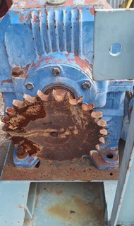 Reynold Crofts / Titan Gearbox