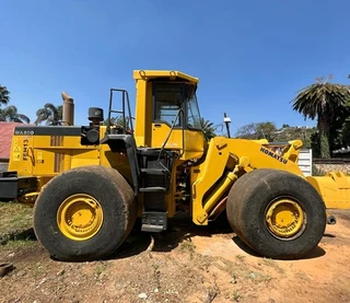 2011 Komatsu WA500-3 Front End Loader