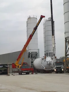150ton, 200ton, 250ton & 350ton Cement Silos for sale