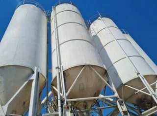 Liebherr, 100m3 per hour, wet batch plant