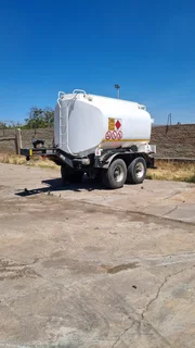 2001 PUP TANKER TRAILER