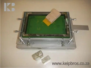 Flat Perfume Bottle Screen Printer Kit with Inks Training Logo Artwork Inspired by names Silkscreen