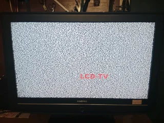 Sinotec 32" LCD TV.  Good working condition