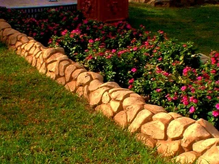 D-I-Y: Garden and Home Rock/ Water Features...Stap-vir-Stap instruksies op video. Download videos.