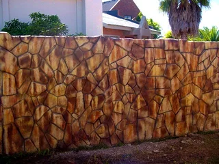 DIY: Garden and Home Rock/Water Features...Stap-vir-Stap instruksies. Download videos Today!.