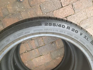2x 255/40 20inch Continental ContiSportContact5 Contiseal Tyres R1000 each