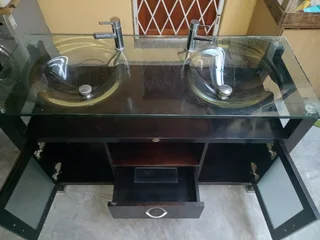 Double bowl basin/Vanity