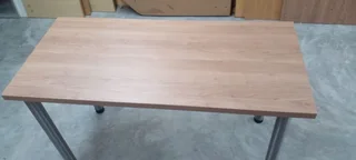 Desk - Ad posted by wasfies