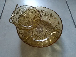 Vintage Anchor Hocking Chip & Dip Set