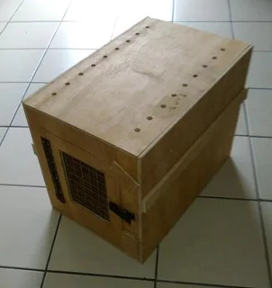 Dog Crates 55x35x40cm for Transportation.  Whatsap us 0720413217