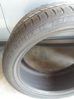 2 Continental tires 265/40/21