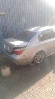 Bmw 530d stripping for parts 0609370707