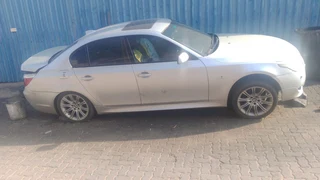 Bmw 530d stripping for parts 0609370707