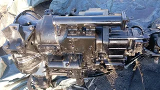 Freightline 500 engine gearbox diffs for sale