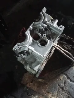 Cylinder head e90