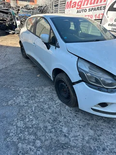 2018 Clio 4 spare parts