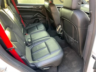 2012 Porsche Cayenne 3.0 V6 Diesel