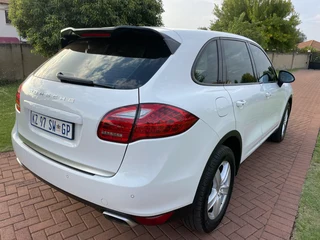 2012 Porsche Cayenne 3.0 V6 Diesel