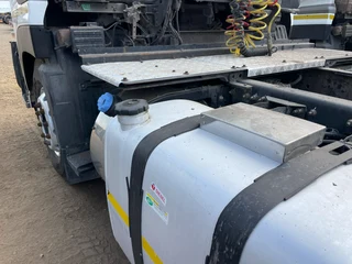 Reduced!! 2021 UD Quon GW26.460