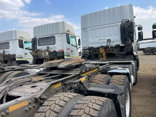 Reduced!! 2021 UD Quon GW26.460