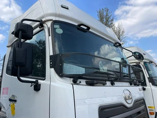 Reduced!! 2021 UD Quon GW26.460