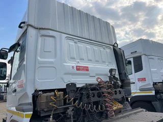 Reduced!! 2021 UD Quon GW26.460