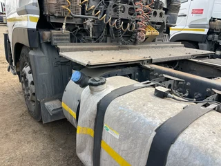 Reduced!! 2021 UD Quon GW26.460