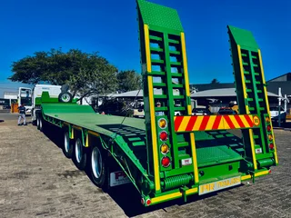 NEW PR Trailers tri axle step deck low beds