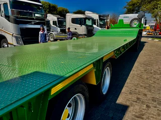 NEW PR Trailers tri axle step deck low beds