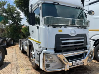 Reduced!! 2020 UD GW26.460 Quon