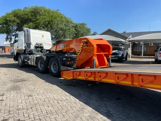 NEW PR Trailers tri axle low beds