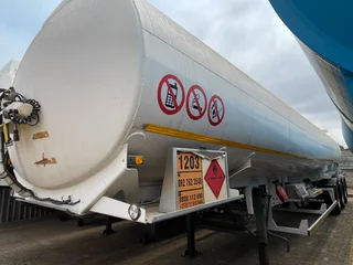 2015 Tank Clinic Fuel tanker