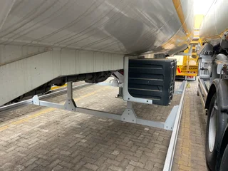 2015 Tank Clinic Fuel tanker