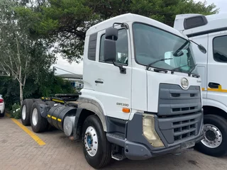 2019 UD Quester GWE390