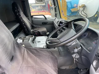 2017 UD Quester CWE370 10m3 tipper