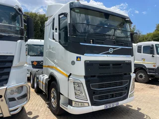 2021 Volvo FH440