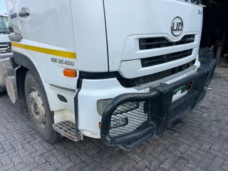 2015 UD Quon GW26.450