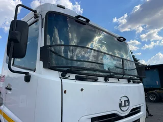 2015 UD Quon GW26.450