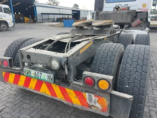 2015 UD Quon GW26.450