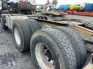 2020 UD Quon GW26.450