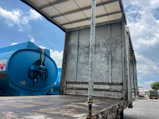 2012 SA Truck bodies super link tautliner