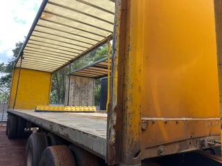 2018 SA Truck bodies super link tautliner