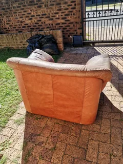 Single leather Couch