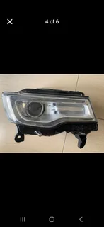 Jeep Cherokee RF Headlight