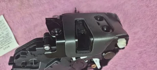 Door lock Autuator rear left for LR2,lr3,lr4and range sport lr011303