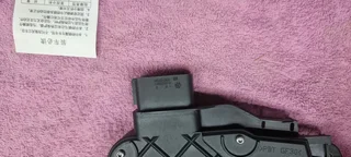 Door lock Autuator rear left for LR2,lr3,lr4and range sport lr011303