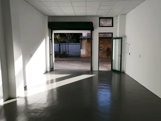 Mini warehouse in secure property