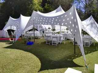 T A S T E B U D S Catering - EST 1995